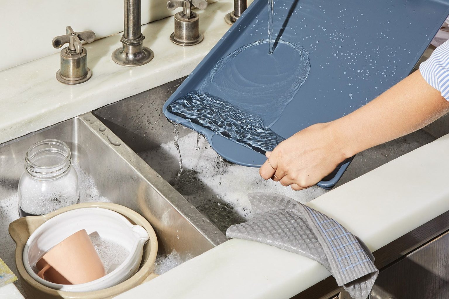 How to Kitchen Cleaning: Easy Steps for a Sparkling Clean Space ...