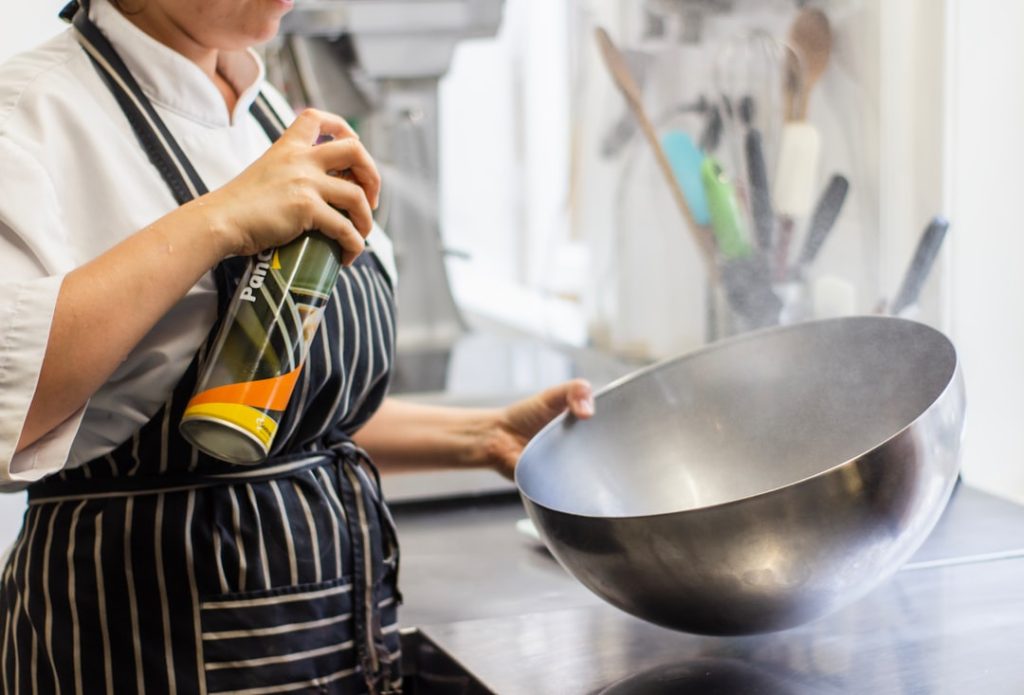 Why Wear an Apron in the Kitchen: Essential Benefits Uncovered ...